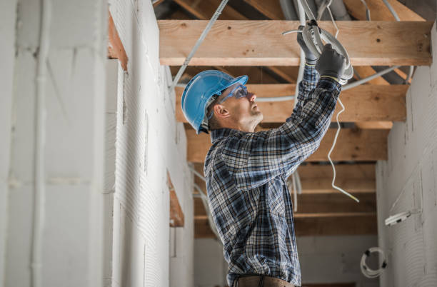 Best Electrical Outlet Repair  in Three Oaks, FL